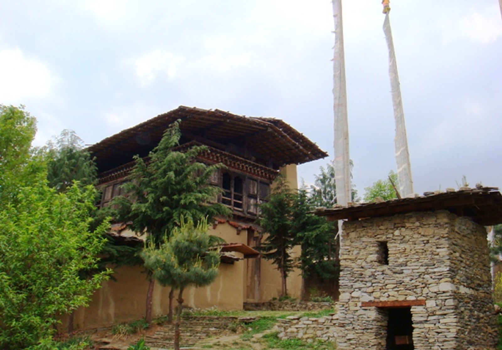 Pelri-Lhakhang