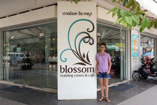 blossom-cafe-and-training.jpg