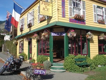 Fire_and_Ice_Shop_Akaroa._Hollie_Hollander.jpg