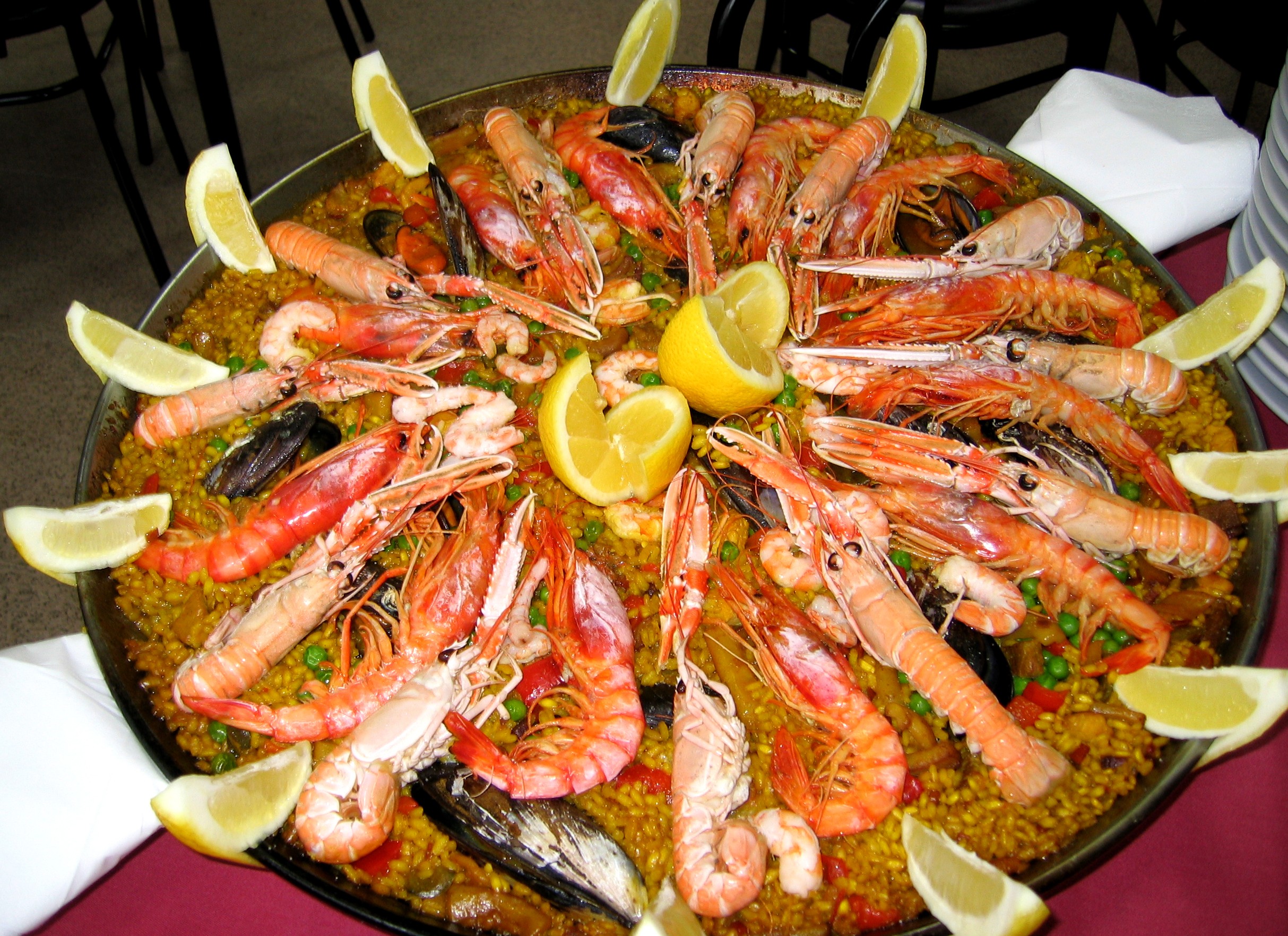 Paella_de_marisco_01.jpg