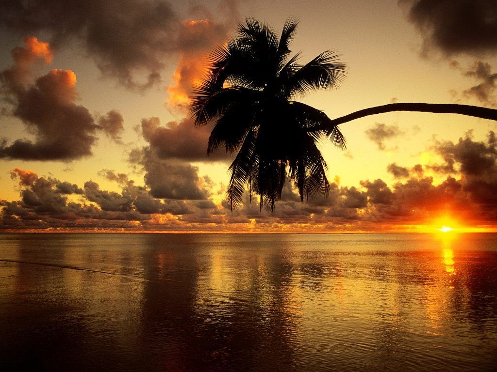 Aitutaki-Lagoon-Sunrise-Cook-Islands.jpg