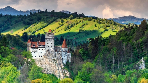 Bran_Castle.jpeg