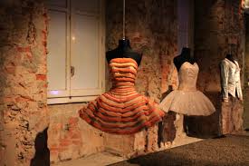 DESIGN__FASHION_MUSEUM.jpg