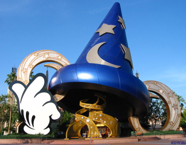 Disney_Hollywood_Studios_Icon_IlUz6i.jpg