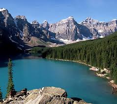 Mountain_in_Banff_Canada.jpg