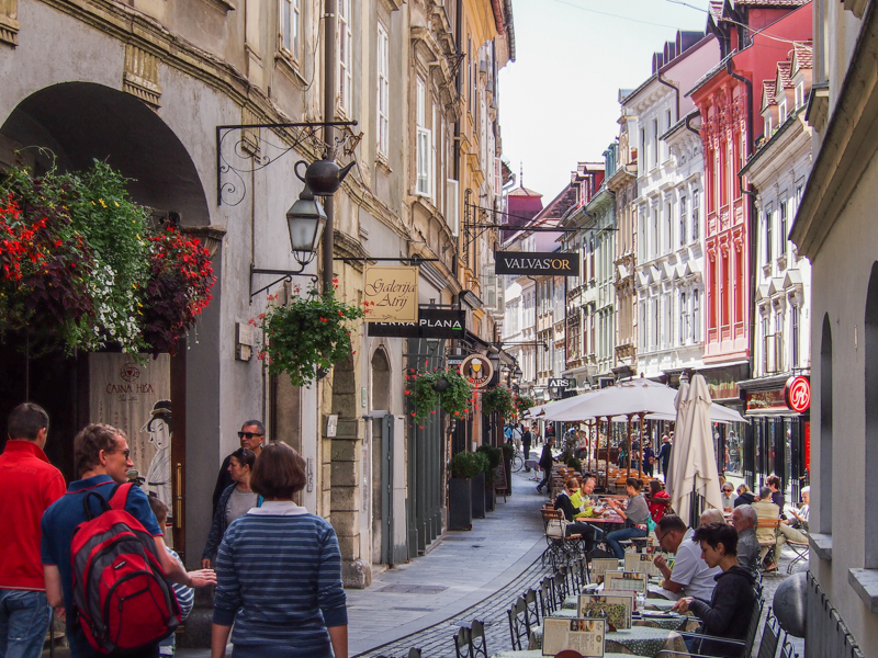 Restaurants-in-the-Old-Town-of-Ljubljana.jpg