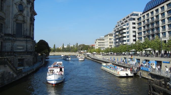 BERLIN - BUS AND BOAT TOUR 